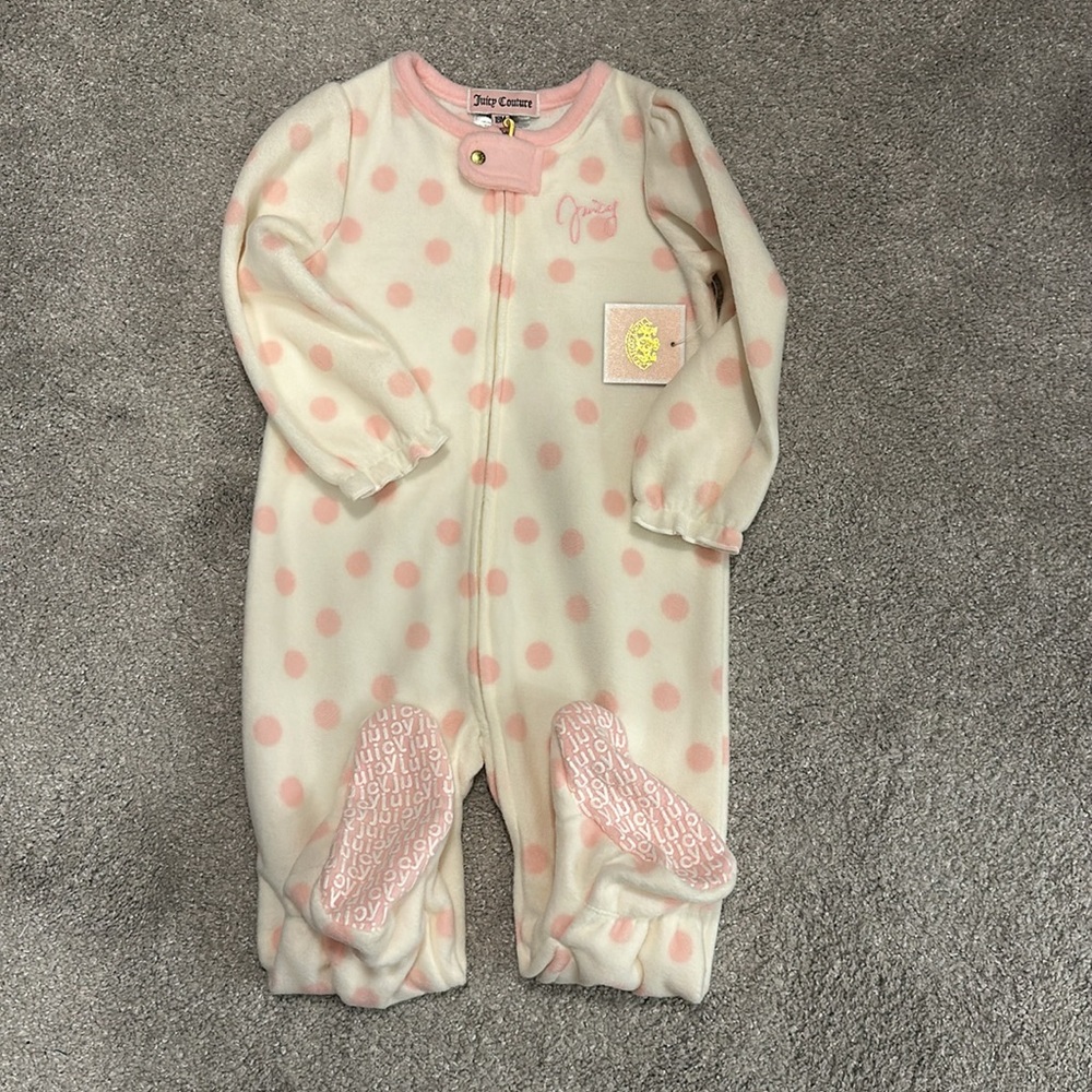 Brand New Juicy Couture pink white baby girl fleece footie pajama - 18months